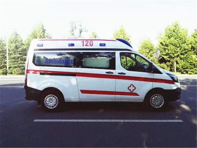 松桃救护车出租服务案例6